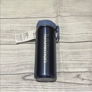 NWT Lululemon Back to Life Sport Bottle 18oz Straw Lid Blue Linen